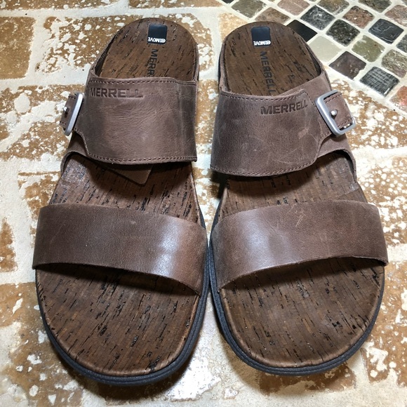 merrell around town buckle slide